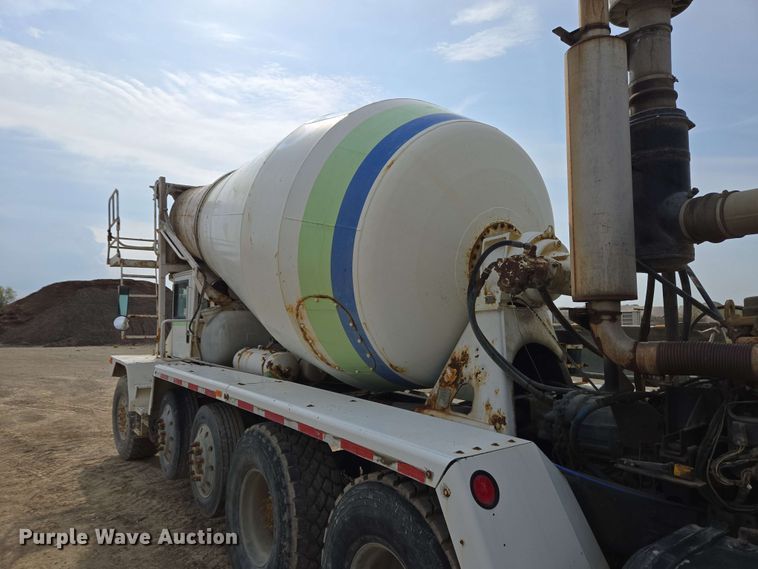 image for item EC4206 2015 Terex FDB6000 ready mix truck