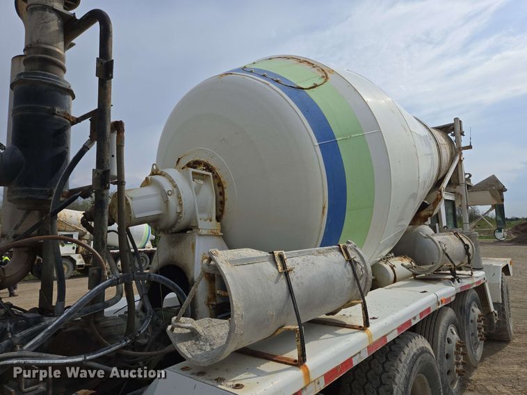 image for item EC4206 2015 Terex FDB6000 ready mix truck