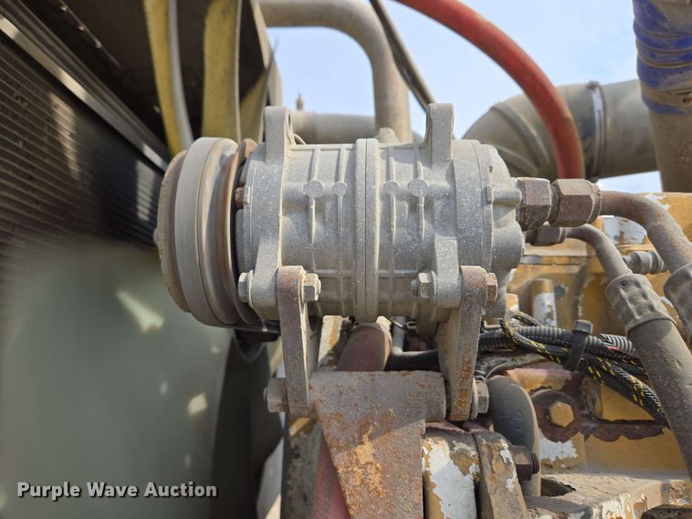 image for item EC4206 2015 Terex FDB6000 ready mix truck