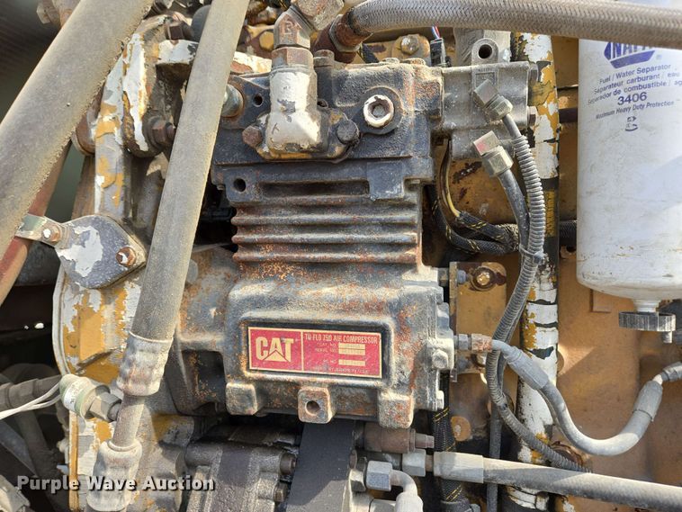 image for item EC4206 2015 Terex FDB6000 ready mix truck