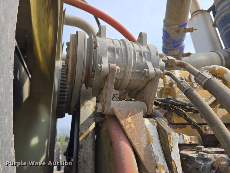 image for item EC4206 2015 Terex FDB6000 ready mix truck