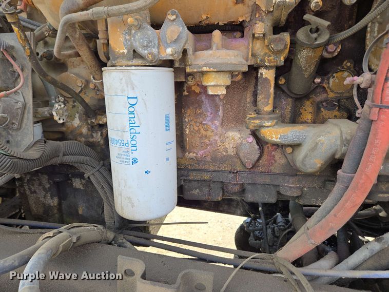 image for item EC4206 2015 Terex FDB6000 ready mix truck