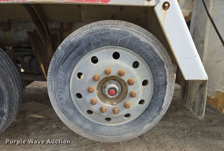 image for item EC4206 2015 Terex FDB6000 ready mix truck