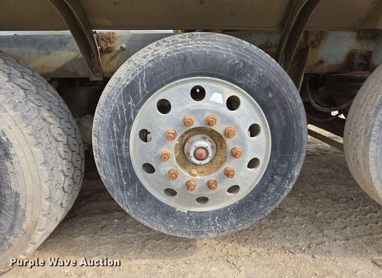 image for item EC4206 2015 Terex FDB6000 ready mix truck