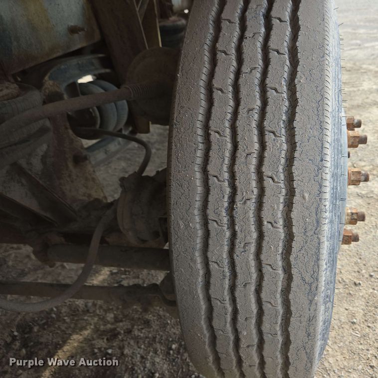 image for item EC4206 2015 Terex FDB6000 ready mix truck