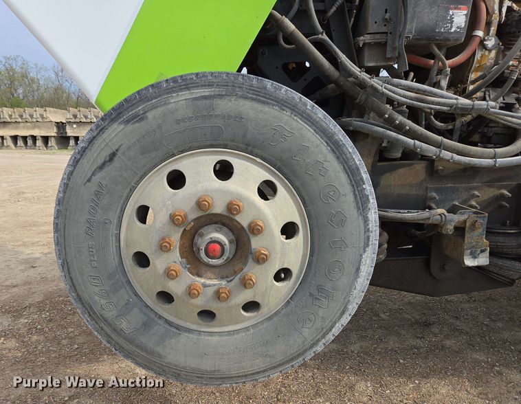 image for item EC4206 2015 Terex FDB6000 ready mix truck