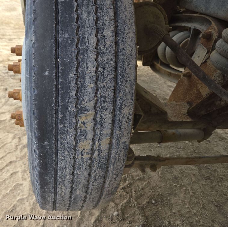 image for item EC4206 2015 Terex FDB6000 ready mix truck