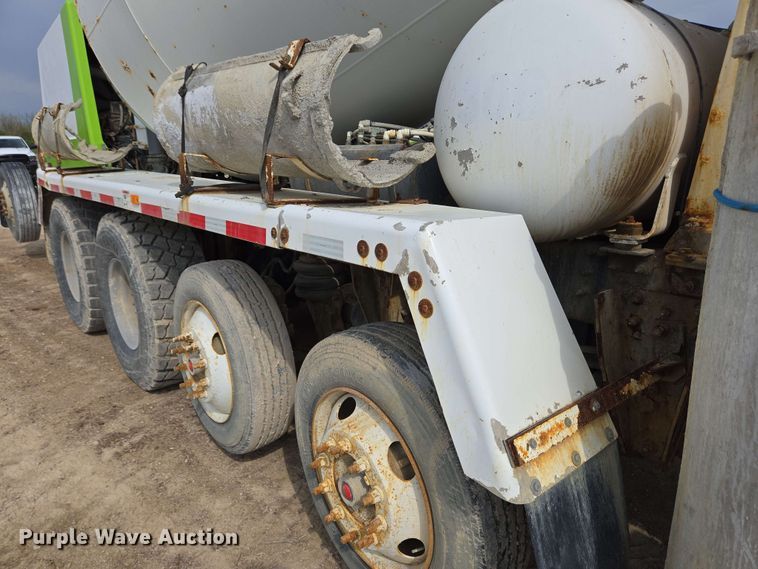 image for item EC4207 2016 Terex Advance Mixer ready mix truck