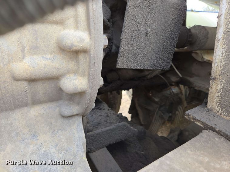 image for item EC4207 2016 Terex Advance Mixer ready mix truck