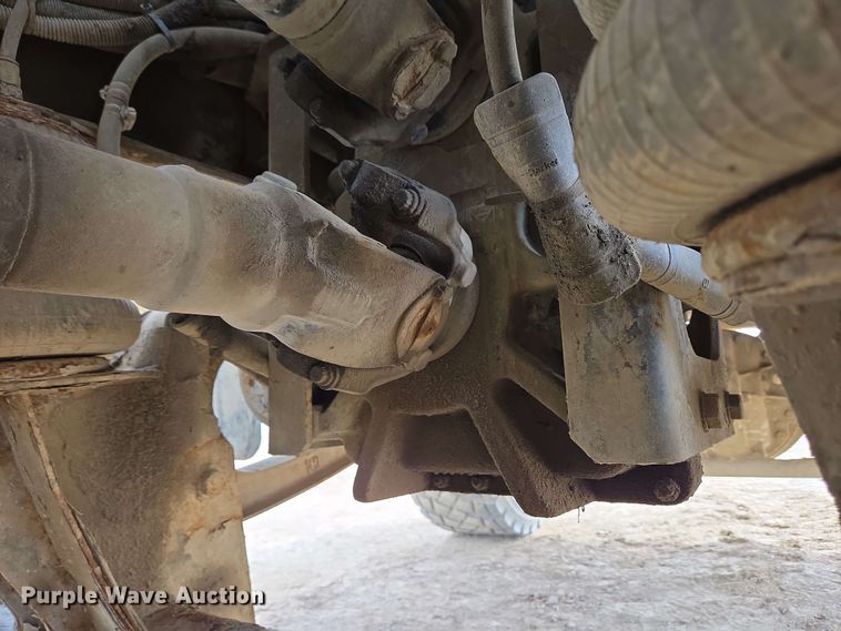 image for item EC4207 2016 Terex Advance Mixer ready mix truck