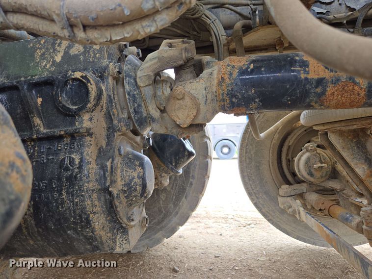 image for item EC4207 2016 Terex Advance Mixer ready mix truck