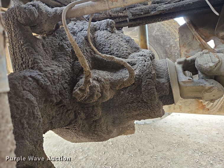 image for item EC4207 2016 Terex Advance Mixer ready mix truck