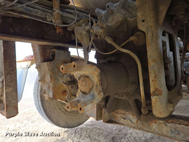 image for item EC4207 2016 Terex Advance Mixer ready mix truck