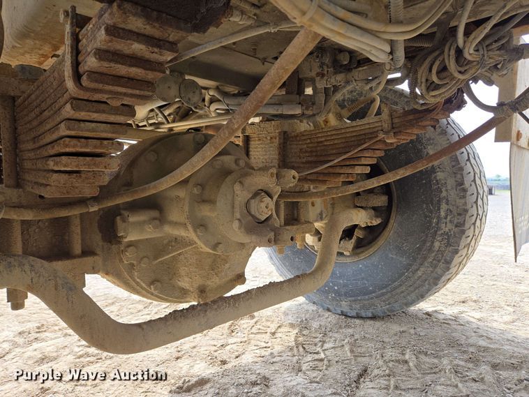 image for item EC4207 2016 Terex Advance Mixer ready mix truck