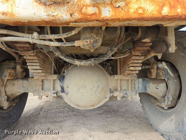 image for item EC4207 2016 Terex Advance Mixer ready mix truck