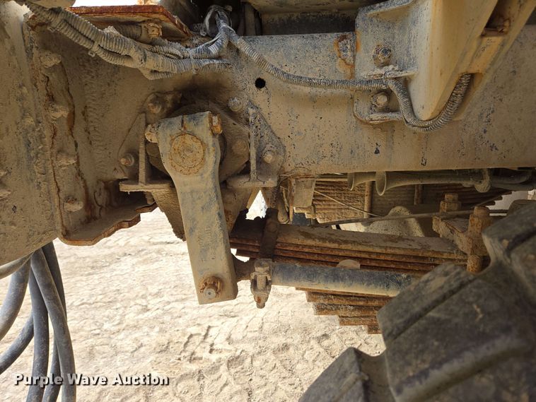 image for item EC4207 2016 Terex Advance Mixer ready mix truck