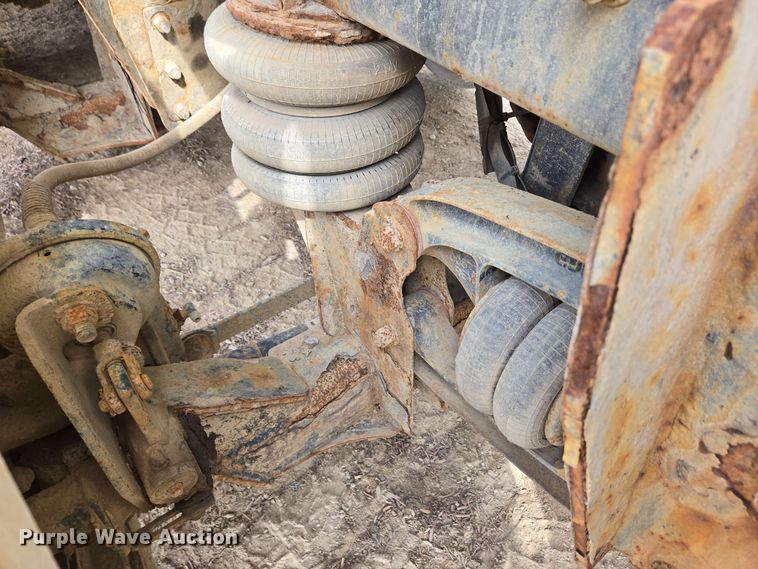 image for item EC4207 2016 Terex Advance Mixer ready mix truck