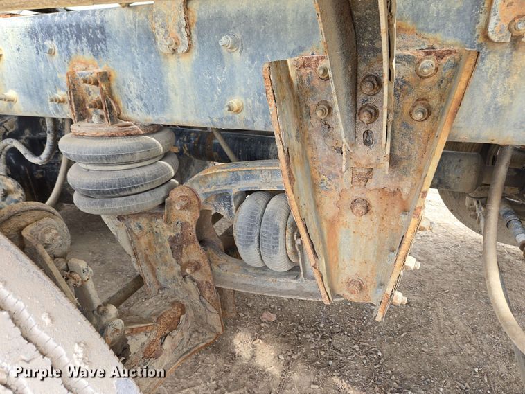 image for item EC4207 2016 Terex Advance Mixer ready mix truck