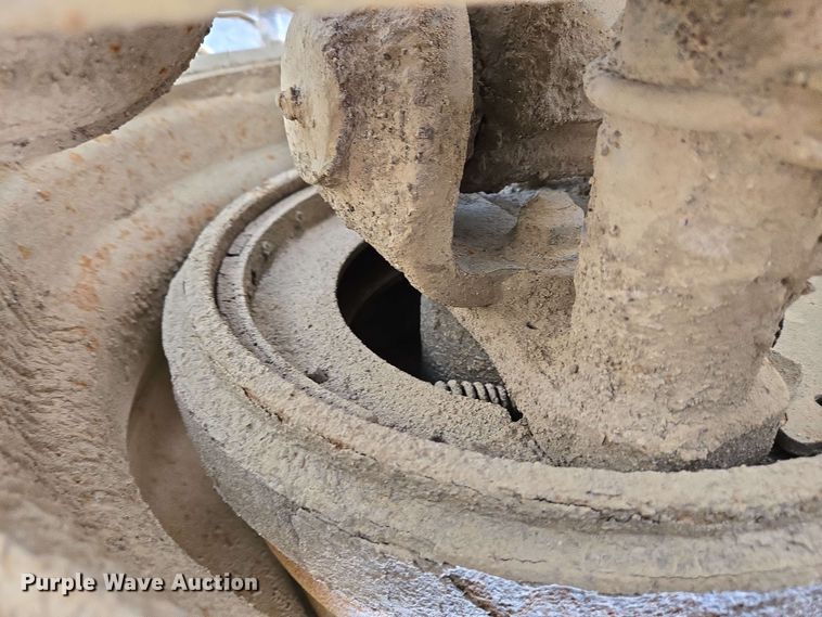 image for item EC4207 2016 Terex Advance Mixer ready mix truck