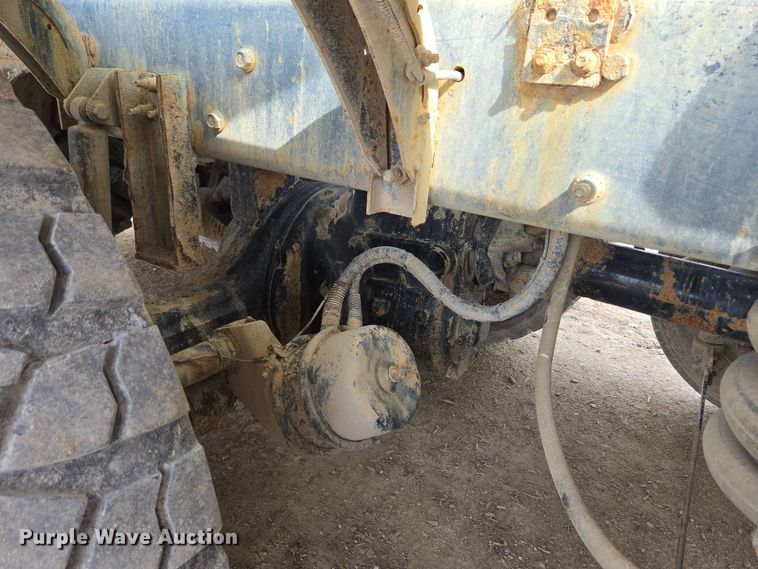 image for item EC4207 2016 Terex Advance Mixer ready mix truck