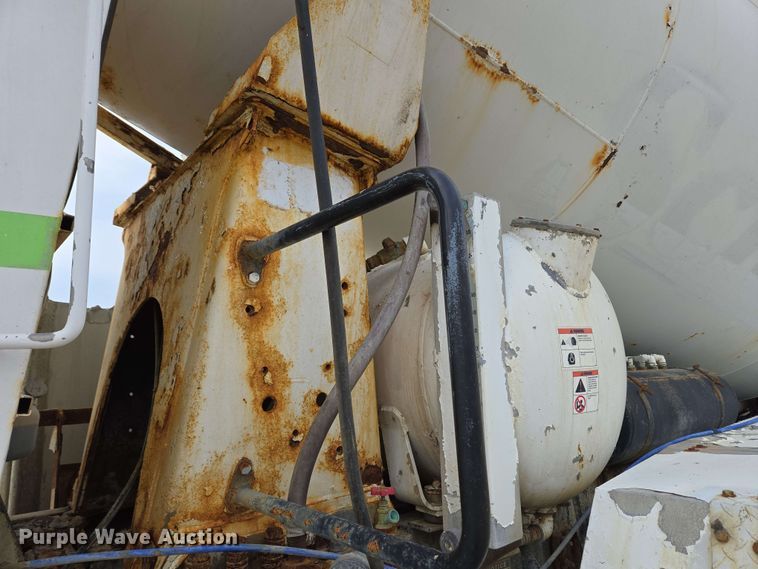 image for item EC4207 2016 Terex Advance Mixer ready mix truck