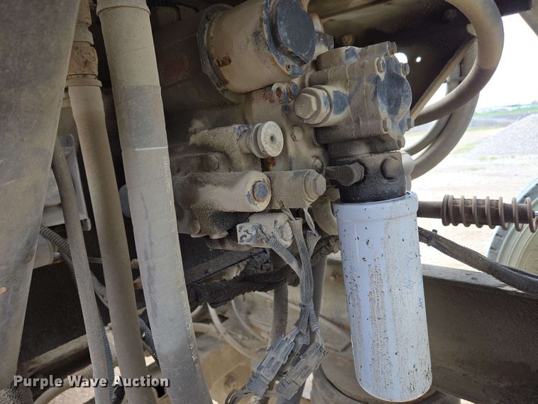 image for item EC4207 2016 Terex Advance Mixer ready mix truck