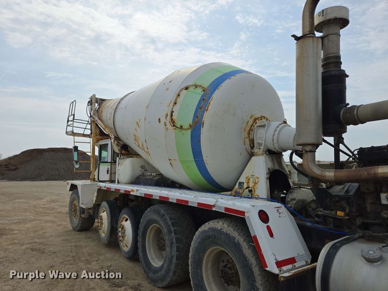image for item EC4207 2016 Terex Advance Mixer ready mix truck