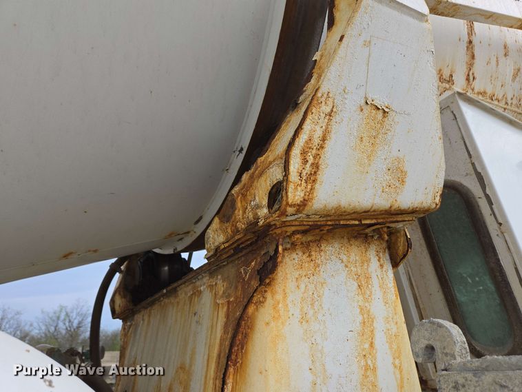 image for item EC4207 2016 Terex Advance Mixer ready mix truck