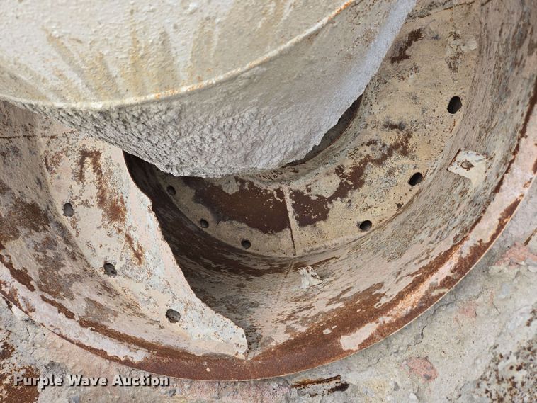 image for item EC4207 2016 Terex Advance Mixer ready mix truck