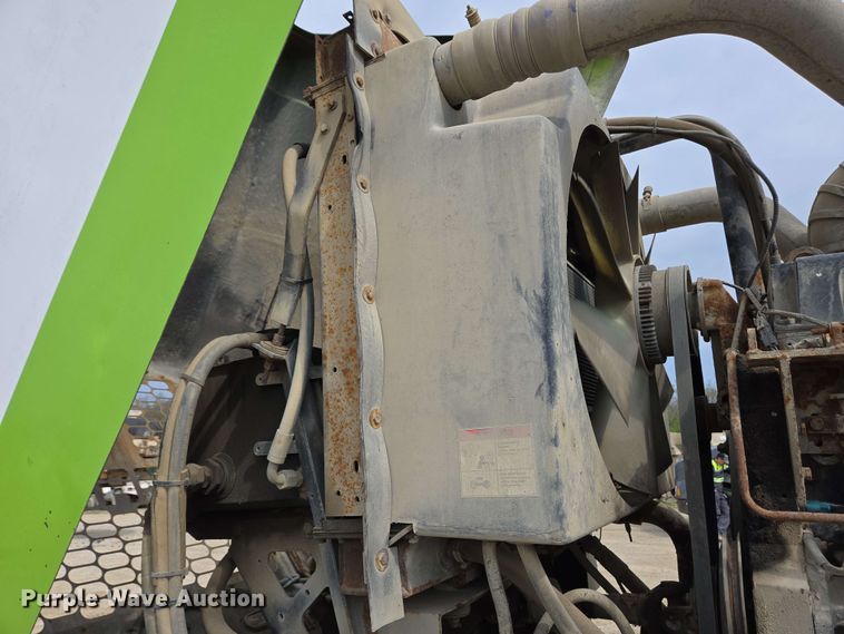 image for item EC4207 2016 Terex Advance Mixer ready mix truck