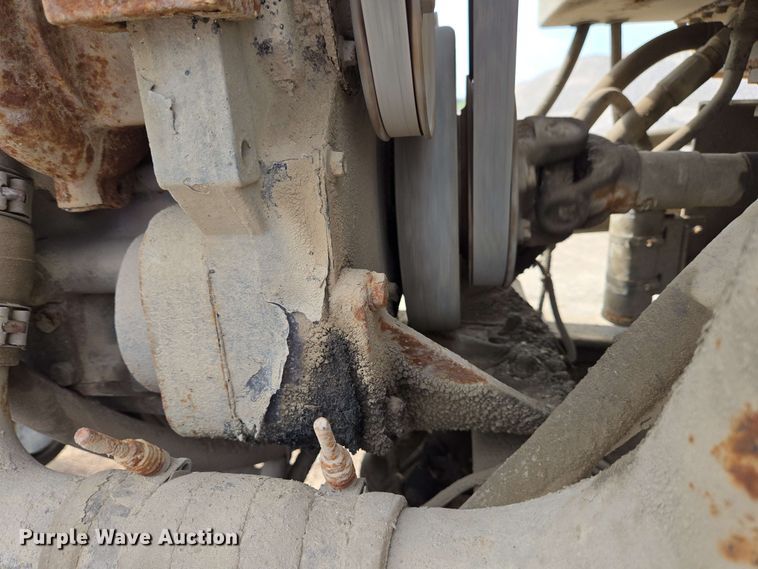 image for item EC4207 2016 Terex Advance Mixer ready mix truck