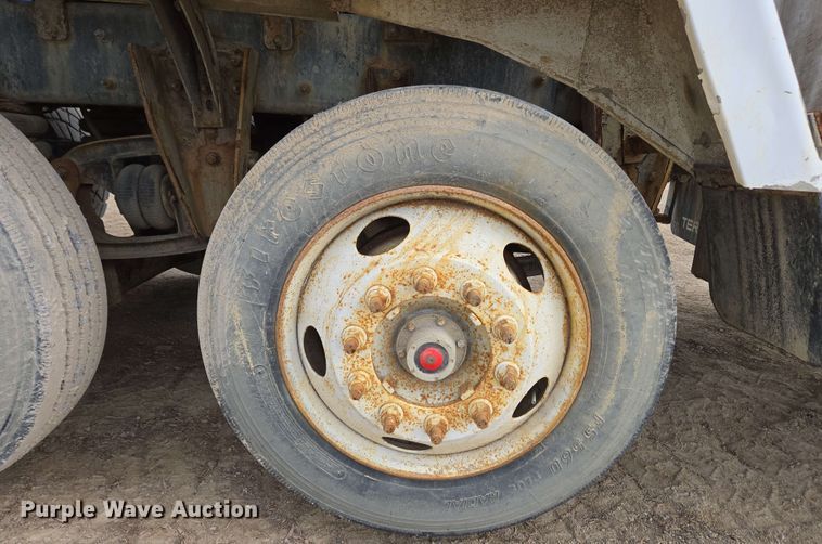 image for item EC4207 2016 Terex Advance Mixer ready mix truck