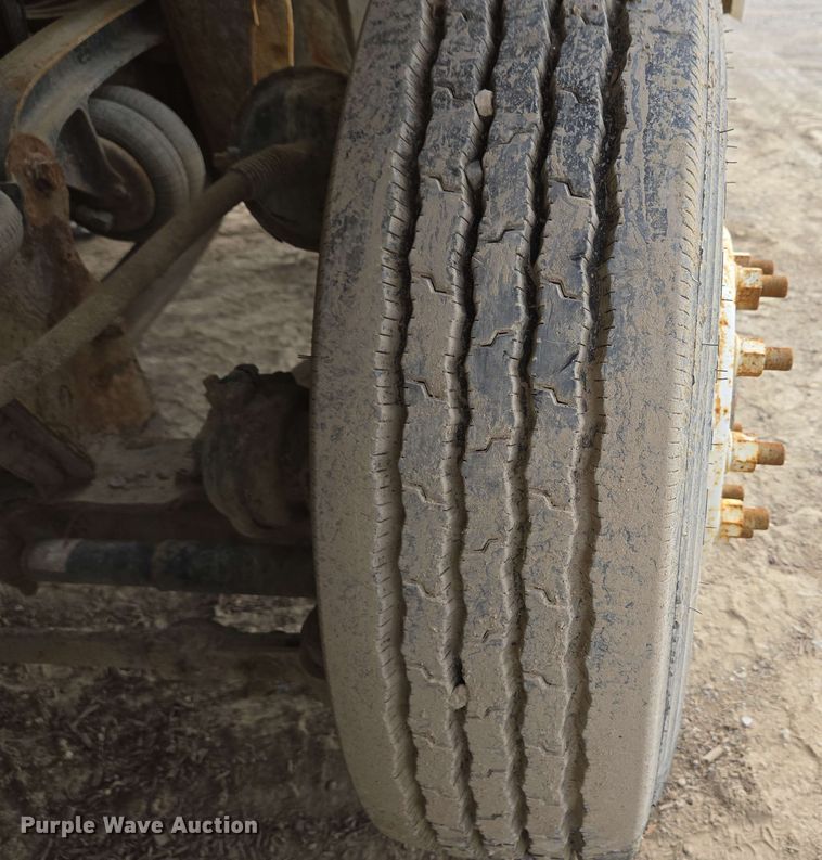 image for item EC4207 2016 Terex Advance Mixer ready mix truck