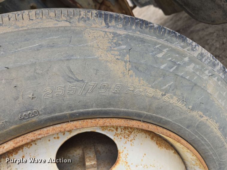 image for item EC4207 2016 Terex Advance Mixer ready mix truck