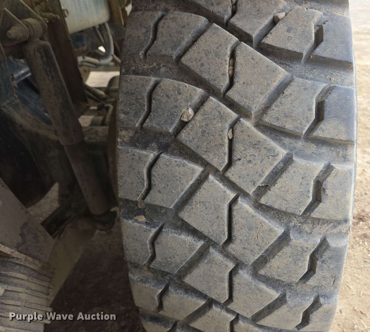 image for item EC4207 2016 Terex Advance Mixer ready mix truck