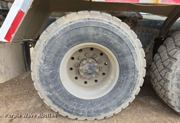 image for item EC4207 2016 Terex Advance Mixer ready mix truck