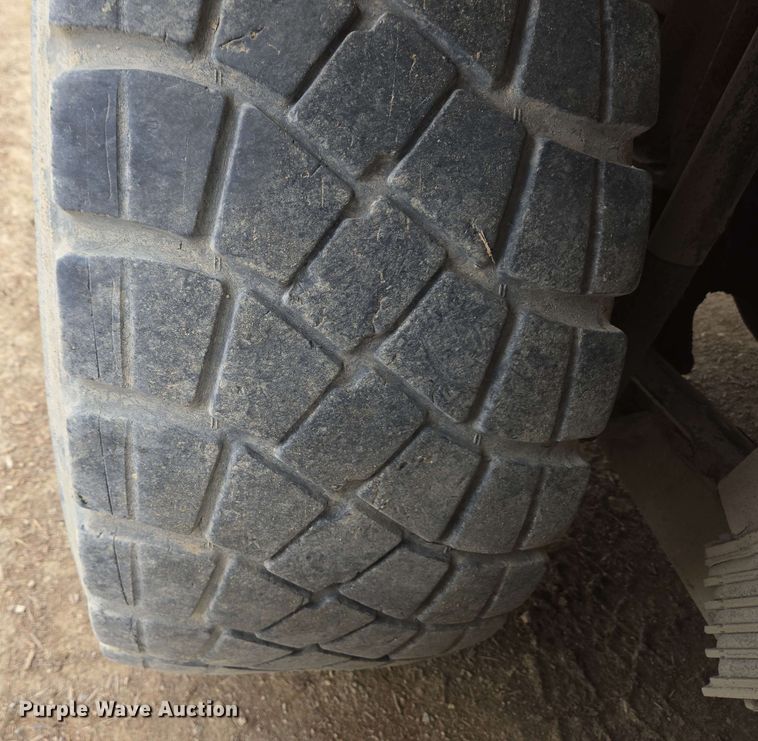 image for item EC4207 2016 Terex Advance Mixer ready mix truck