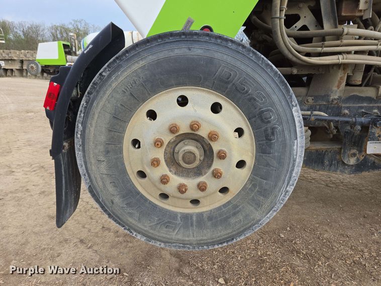 image for item EC4207 2016 Terex Advance Mixer ready mix truck