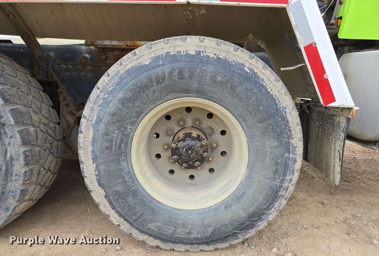 image for item EC4207 2016 Terex Advance Mixer ready mix truck