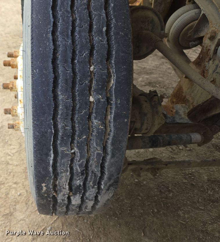 image for item EC4207 2016 Terex Advance Mixer ready mix truck