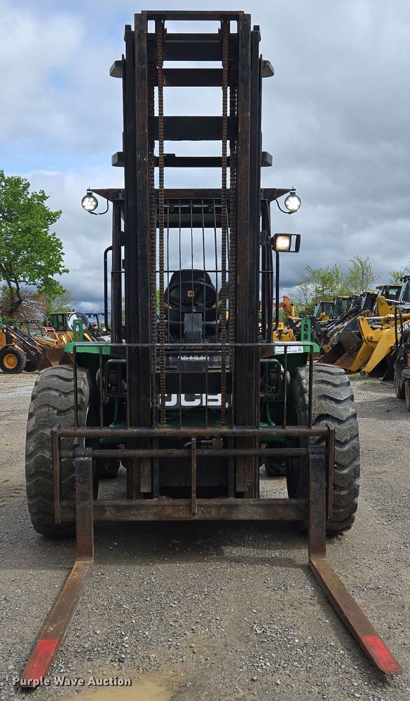 image for item EC4209 JCB 930 forklift