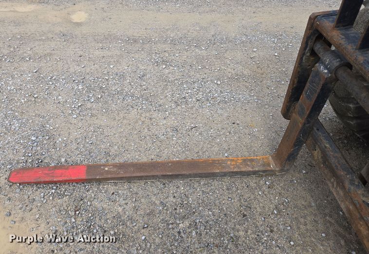 image for item EC4209 JCB 930 forklift