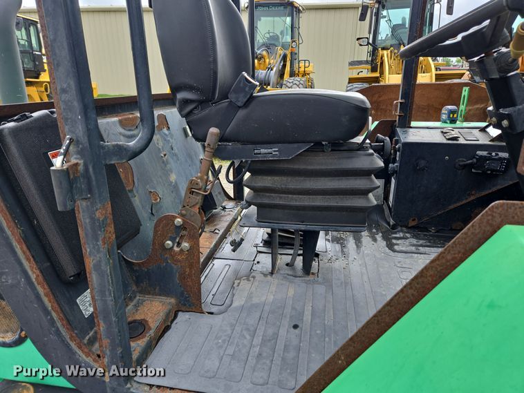 image for item EC4209 JCB 930 forklift