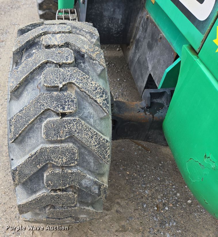 image for item EC4209 JCB 930 forklift