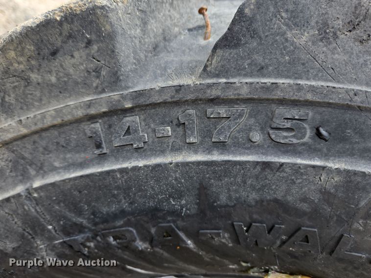 image for item EC4209 JCB 930 forklift