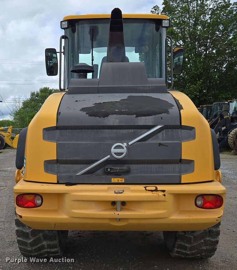 image for item EC4210 2016 Volvo L45H wheel loader