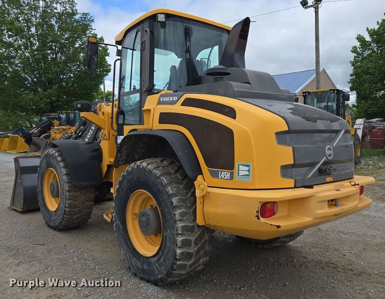 image for item EC4210 2016 Volvo L45H wheel loader