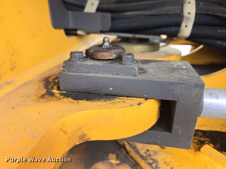 image for item EC4210 2016 Volvo L45H wheel loader