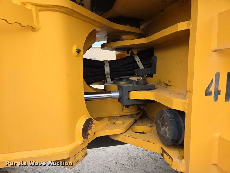 image for item EC4210 2016 Volvo L45H wheel loader