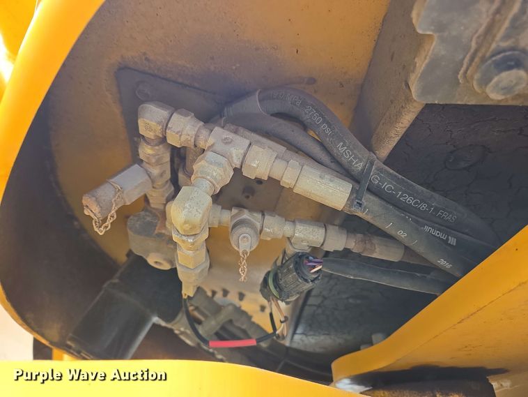image for item EC4210 2016 Volvo L45H wheel loader